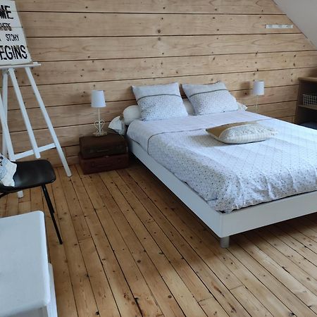Chambres D'Hotes De Charme Sur Le Mans Eksteriør billede